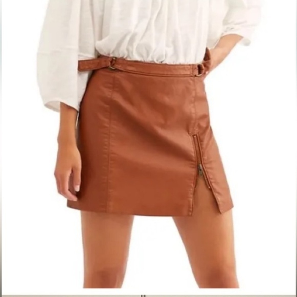 Free People Midnight Magic Vegan Leather Skirt EUC Sz 2